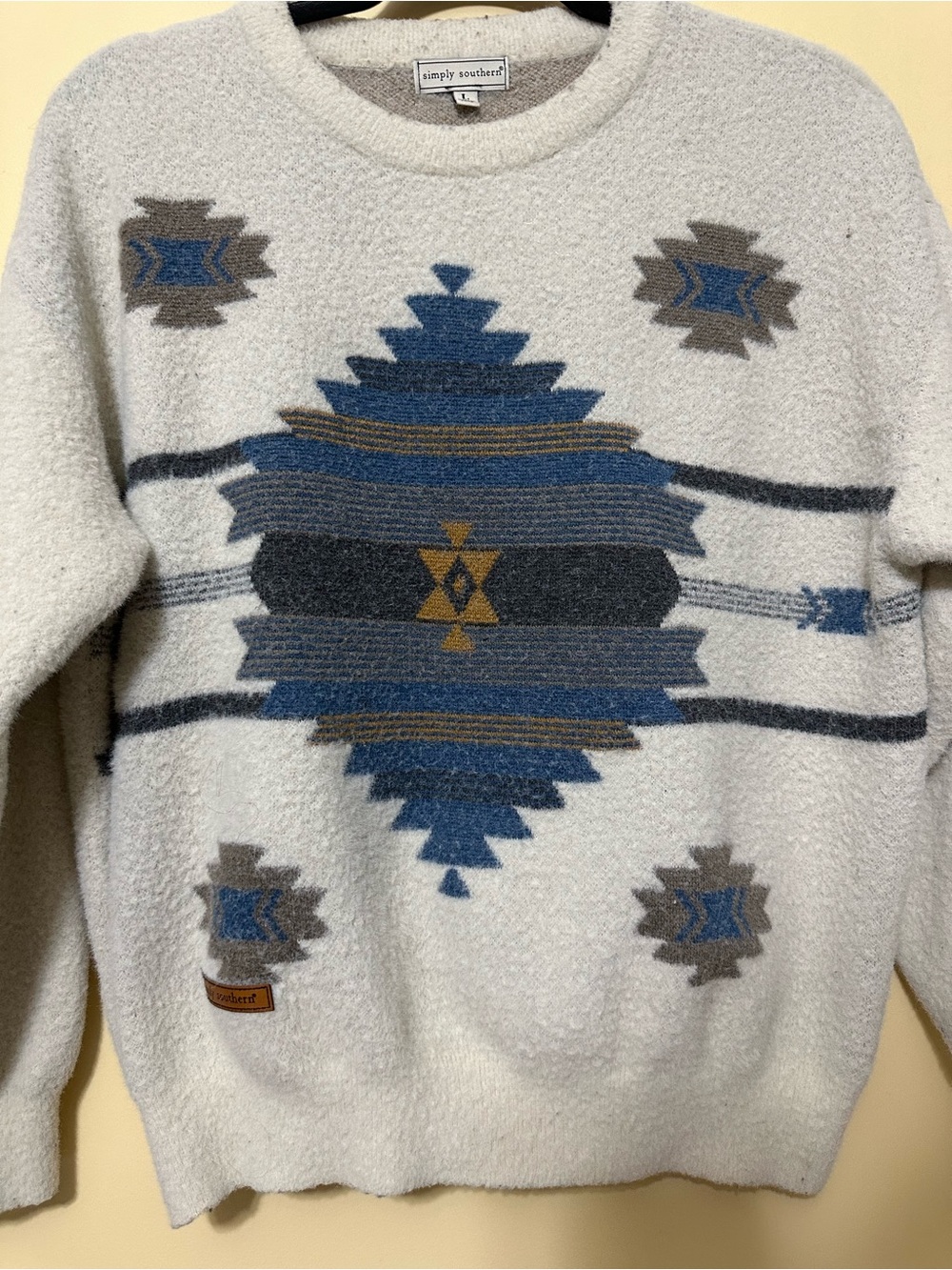 Simply Southern Tribe Aztec Soft Fuzzy Sweater Women L White/Blue - Picture 3 of 7